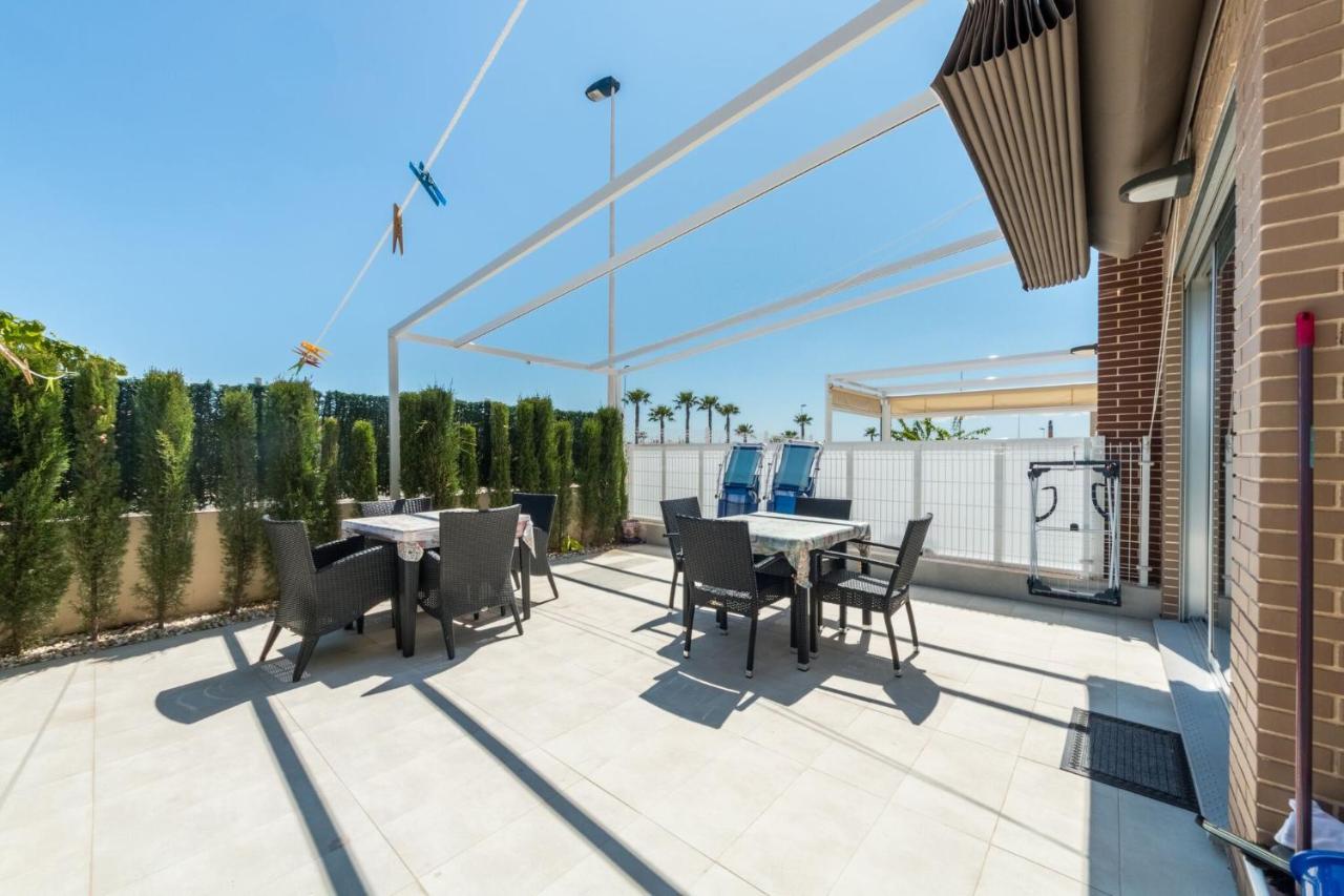 Апартаменты Vivienda Aguas Nuevas Familiar & Deportivo Торевьиа Экстерьер фото