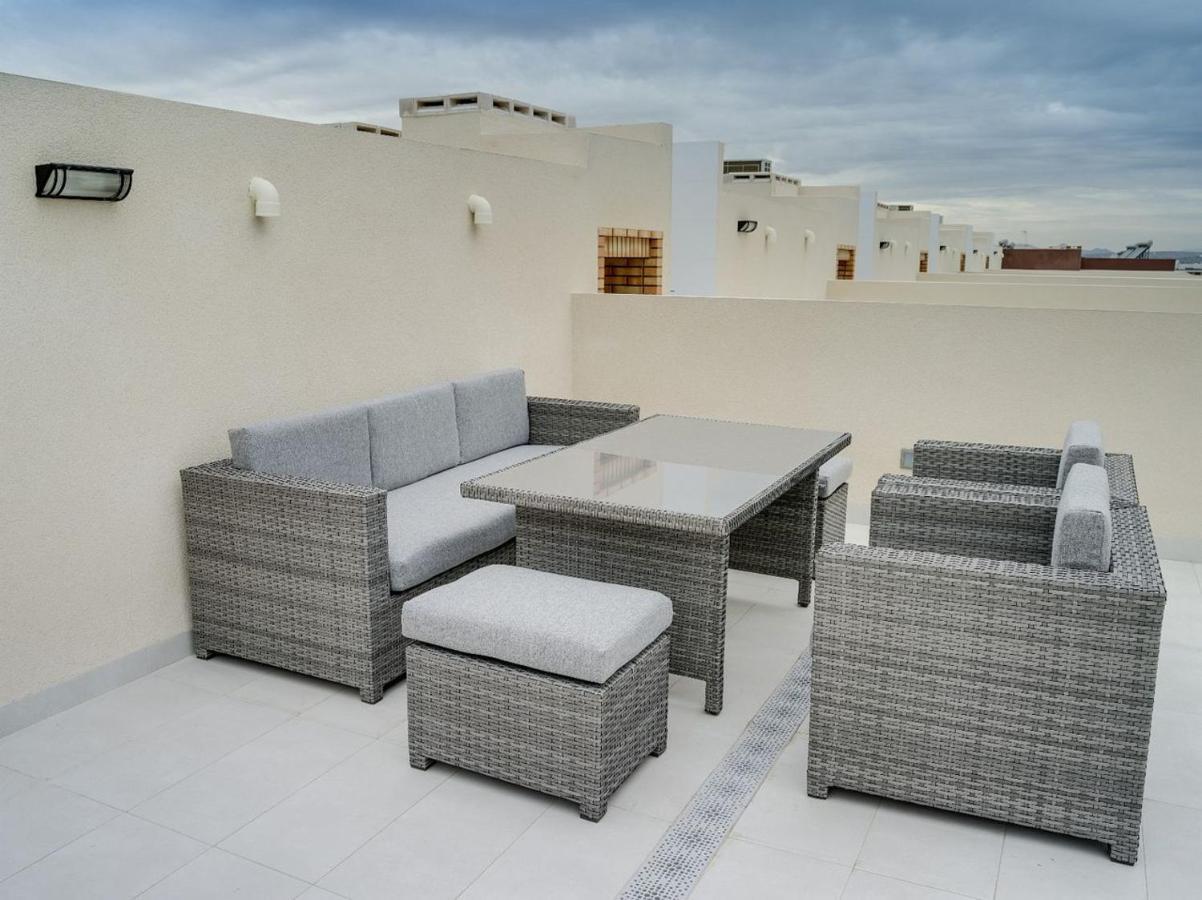 Апартаменты Vivienda Aguas Nuevas Familiar & Deportivo Торевьиа Экстерьер фото