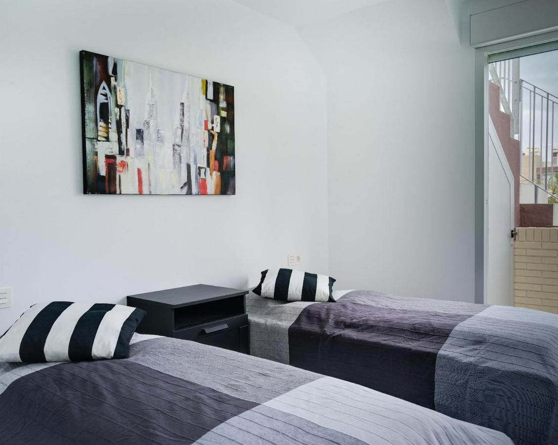 Апартаменты Vivienda Aguas Nuevas Familiar & Deportivo Торевьиа Экстерьер фото