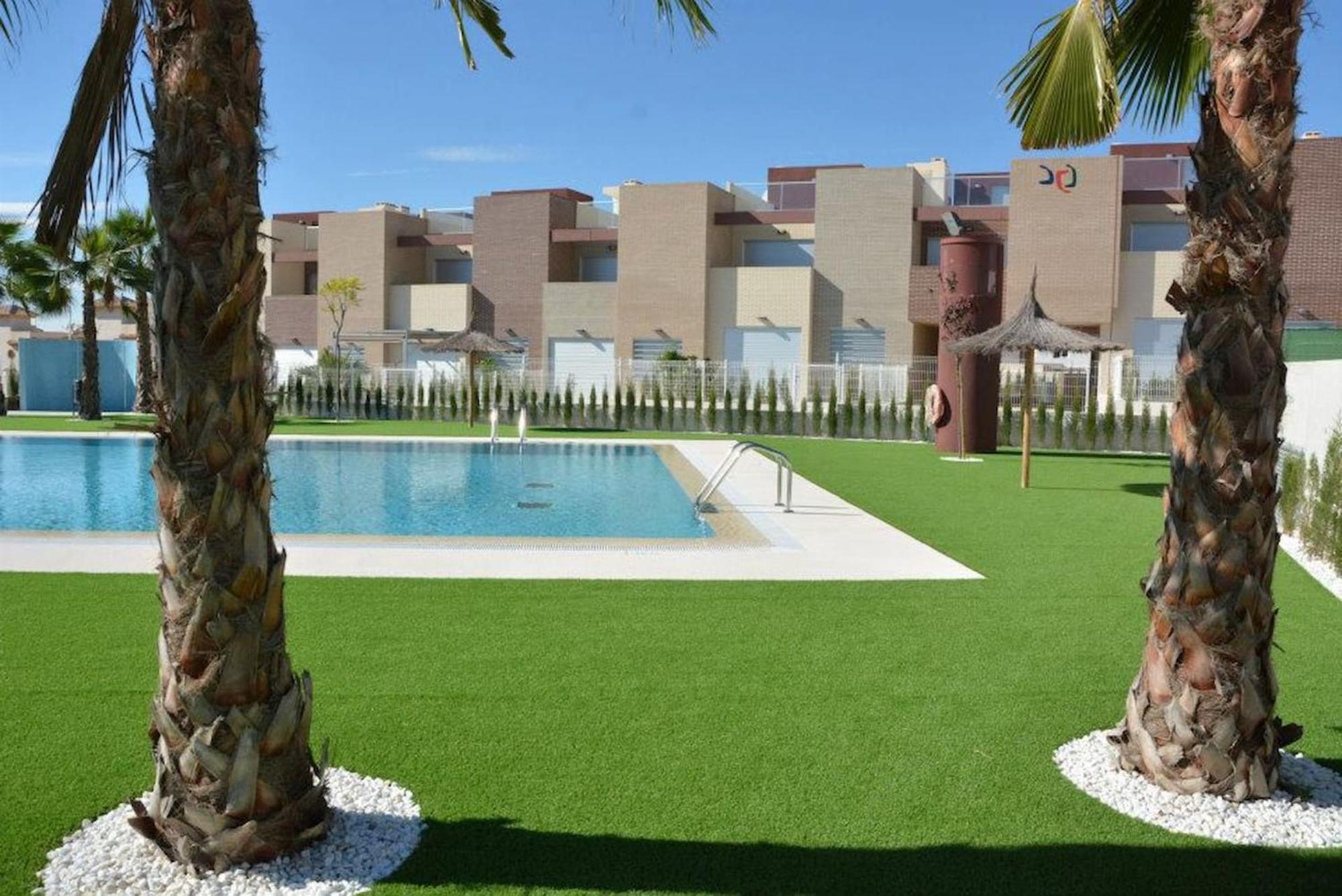 Апартаменты Vivienda Aguas Nuevas Familiar & Deportivo Торевьиа Экстерьер фото