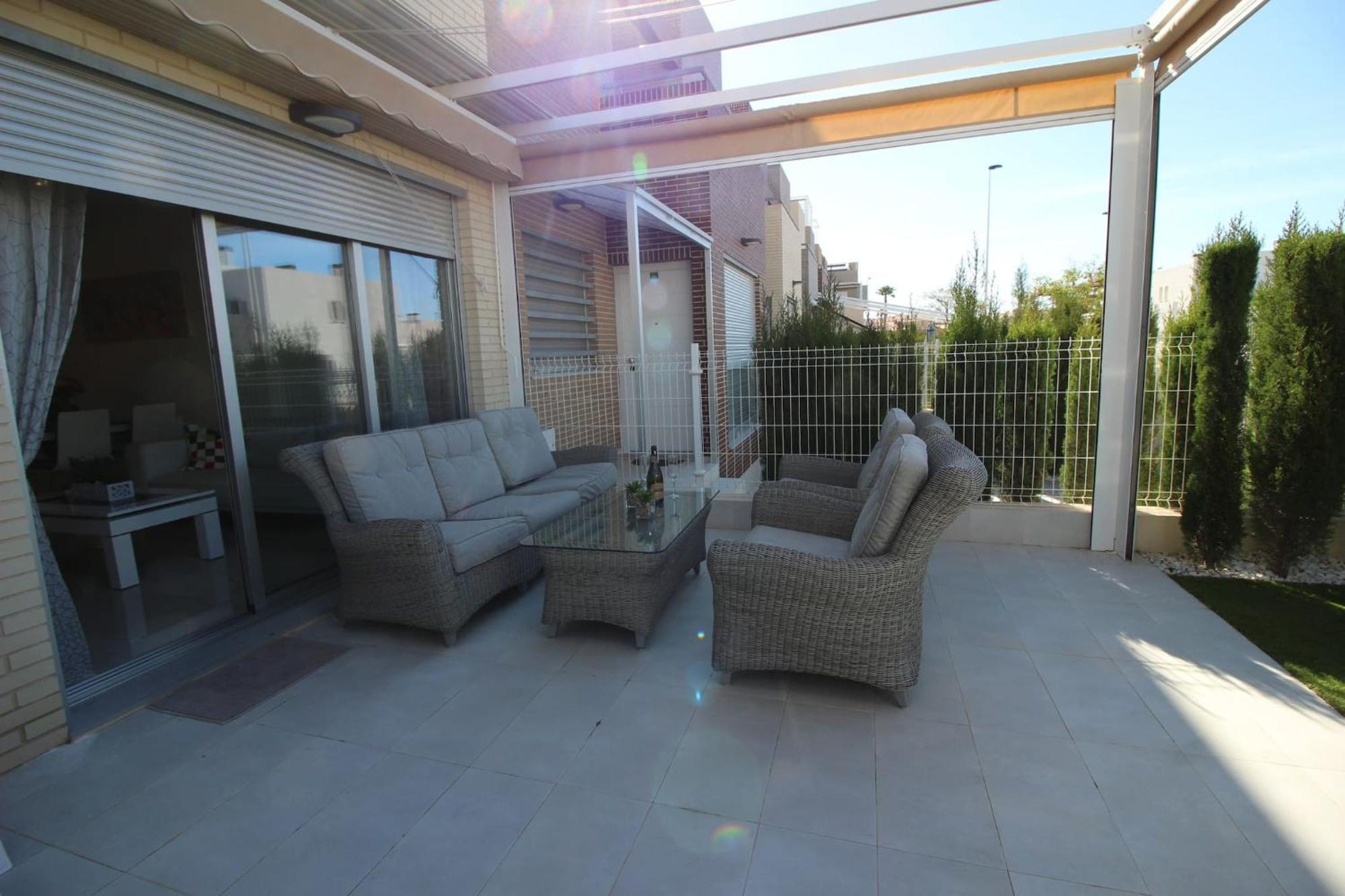 Апартаменты Vivienda Aguas Nuevas Familiar & Deportivo Торевьиа Экстерьер фото