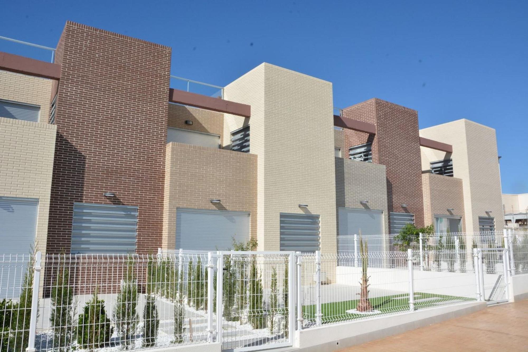 Апартаменты Vivienda Aguas Nuevas Familiar & Deportivo Торевьиа Экстерьер фото