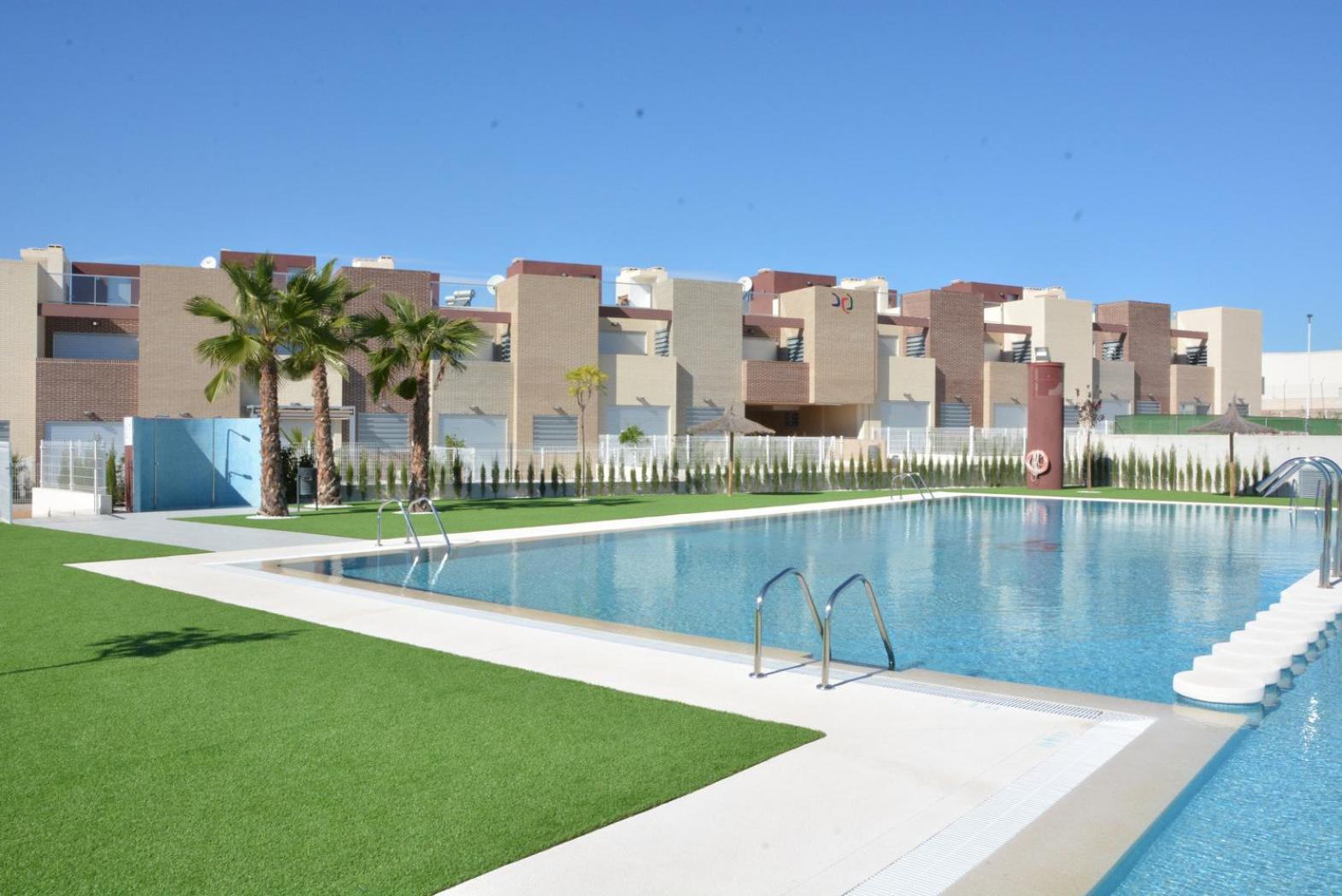 Апартаменты Vivienda Aguas Nuevas Familiar & Deportivo Торевьиа Экстерьер фото