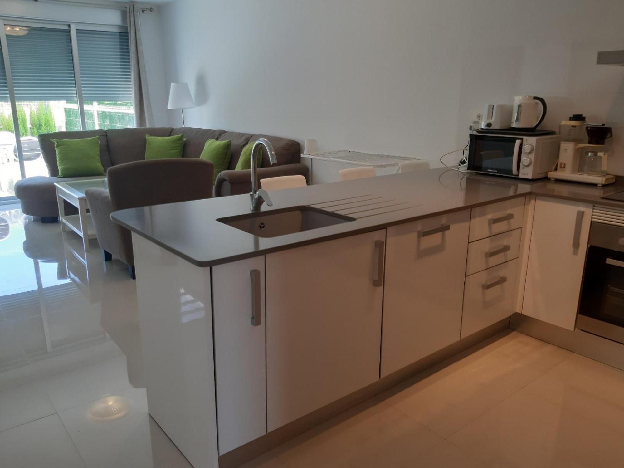 Апартаменты Vivienda Aguas Nuevas Familiar & Deportivo Торевьиа Экстерьер фото